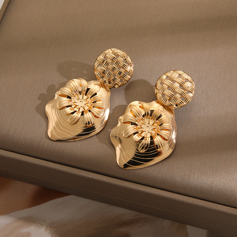 跨境外贸梯田纹镂空格纹个性新款耳饰亚马逊DIY时尚纹路聚财耳环