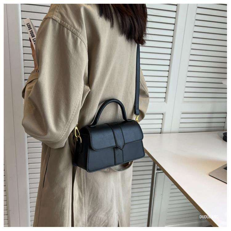 375g Weight Polyester Lining Material Flip Cover Closure Type Single Shoulder Strap Strap Type Crossbody Bag Bags Type Casual, Shopping Occasion Pu Leather Material Solid Color Pattern All Seasons Season Women's Gender Vintage Style, Classic Style Style Square Shape Medium Size Women's Medium Pu Leather Solid Color Vintage Style Classic Style Square Flip Cover Crossbody Bag 8