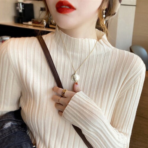 Pit-Striped Half-High Neck Base Shirt for Women | Autumn/Winter White Stylish All-Match Top + Black Knitted Sweater