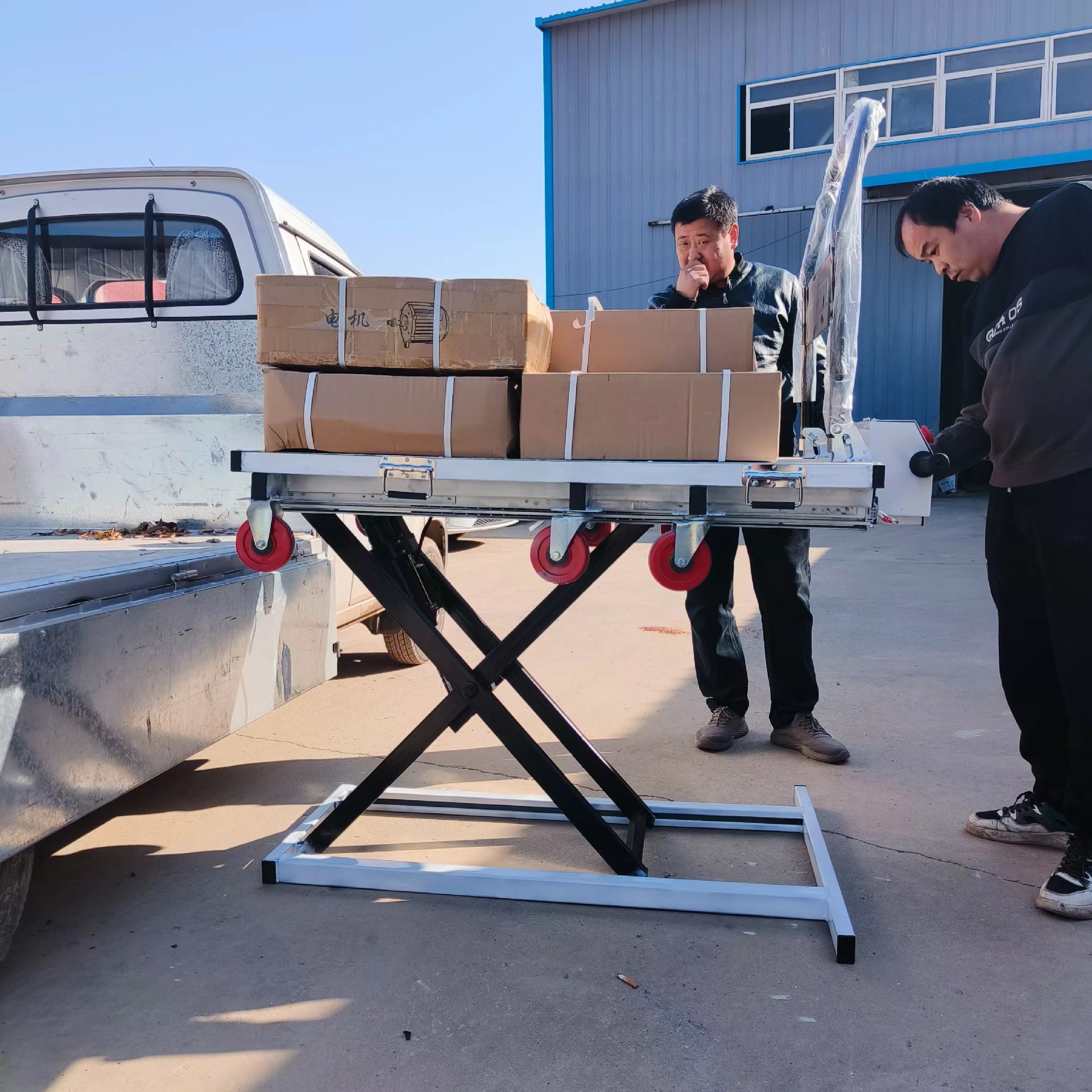 便携式电动液压升降随车搬运装卸货剪叉喜目雷克车移动平板车