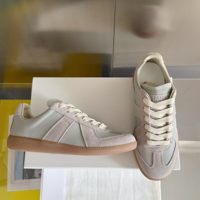 2026 New Model Genuine Leather German Training Shoes, Flat Casual Sneakers, Versatile Retro Shoes, Cross-Border Foreign Trade Sports White Shoes