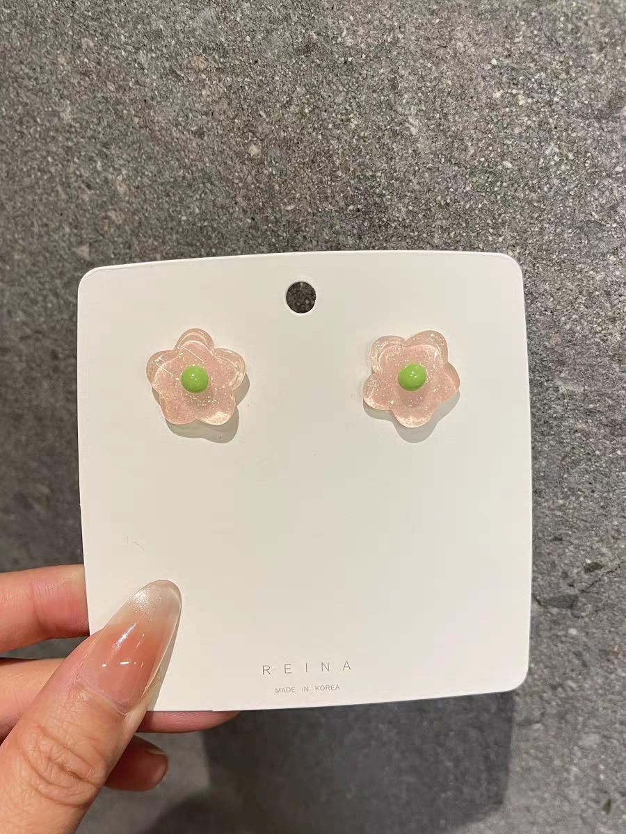 夏の落書き〜ピアスのない女性のためのカラフルな花のイヤークリップ 2023 新しいホットスタイル y2k 気質甘いイヤリング