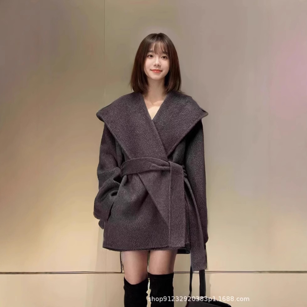 双面呢大衣女韩版冬季小个子短款呢子宽松连帽毛呢外套斗篷时尚