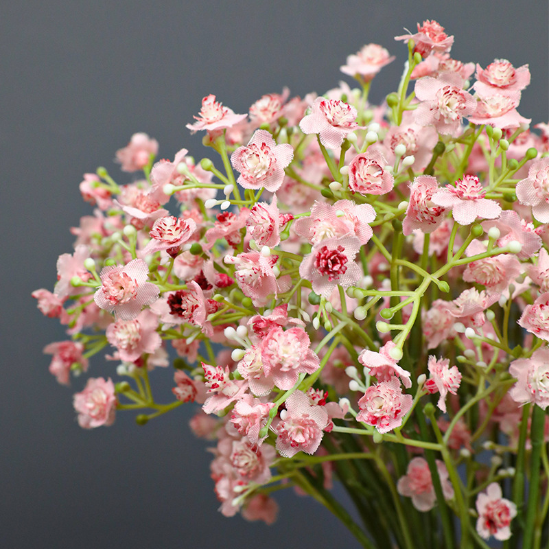 満天の星のシミュレーション花の造花の花束のプラスチックの花の結婚式の花嫁の手は満天の星の花束のレストランのホテルの道具を持ちます。|undefined