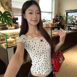 ins纯欲性感一字肩花边短袖t恤女夏季碎花高级感露肩打底上衣女潮