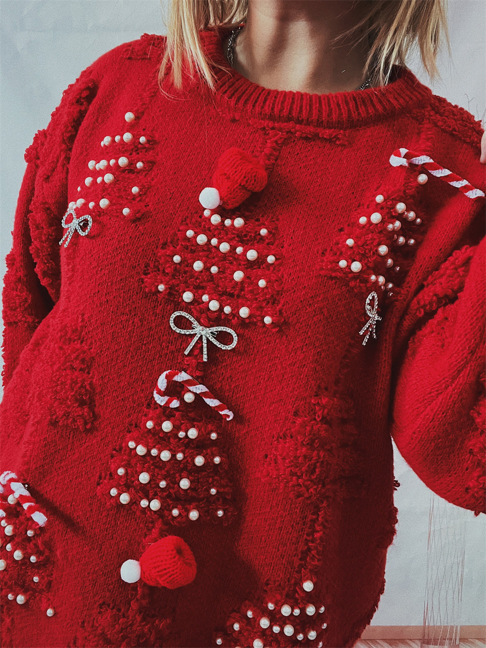 Women's Pearl Christmas Sweater Pullover Handmade Holiday Style_voghion.com