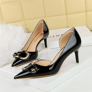 638-AK38�W���L���ŮЬ�����߸��\�ڼ��^��Ƥ���U�ս��ٿۆ�ЬŮ