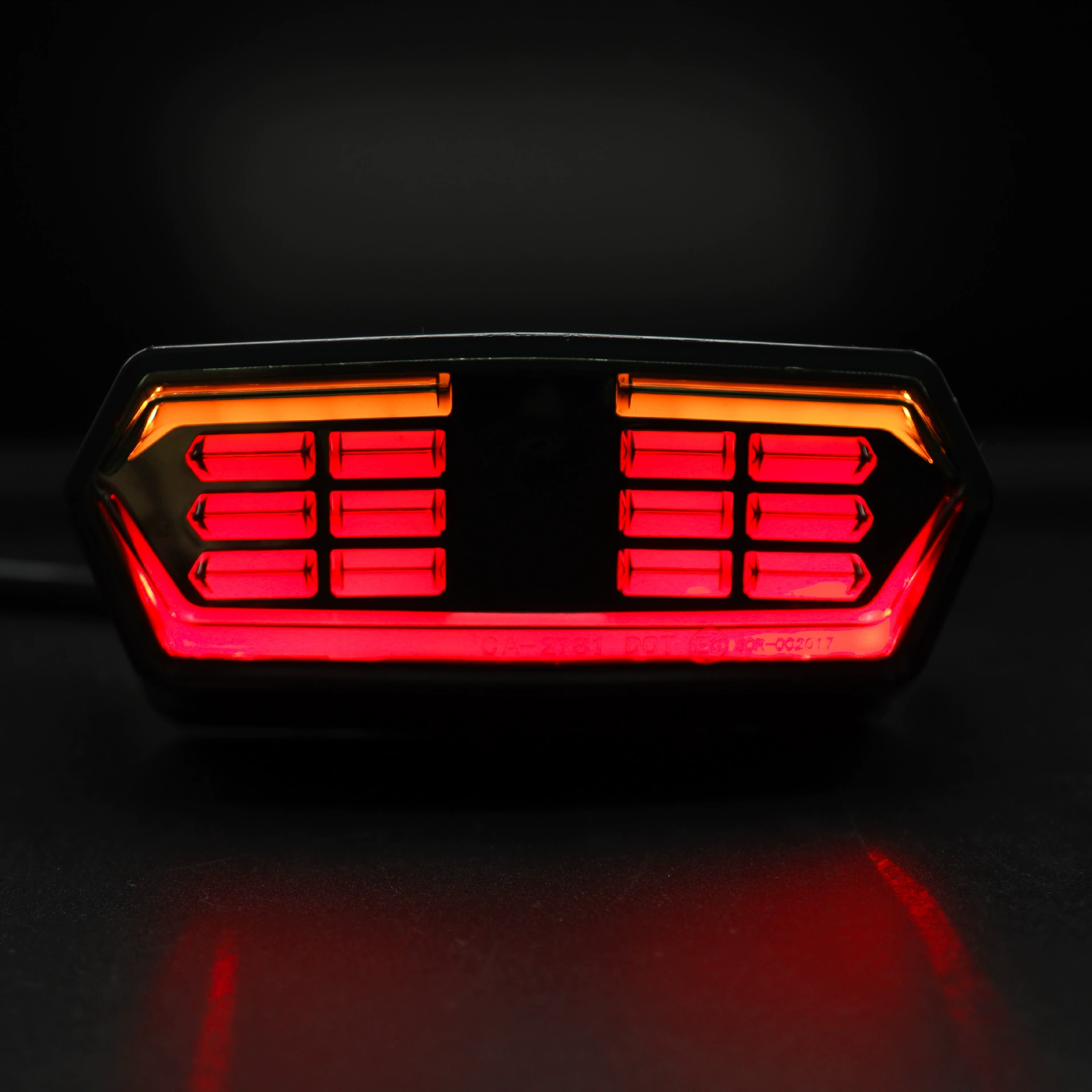 Модифицированные Аксессуары для мотоцикла Маленькая обезьяна светодиодный автомобильный фонарь LB-WD001 задний фонарь мотоцикла модифицированный тормозной сигнал поворота