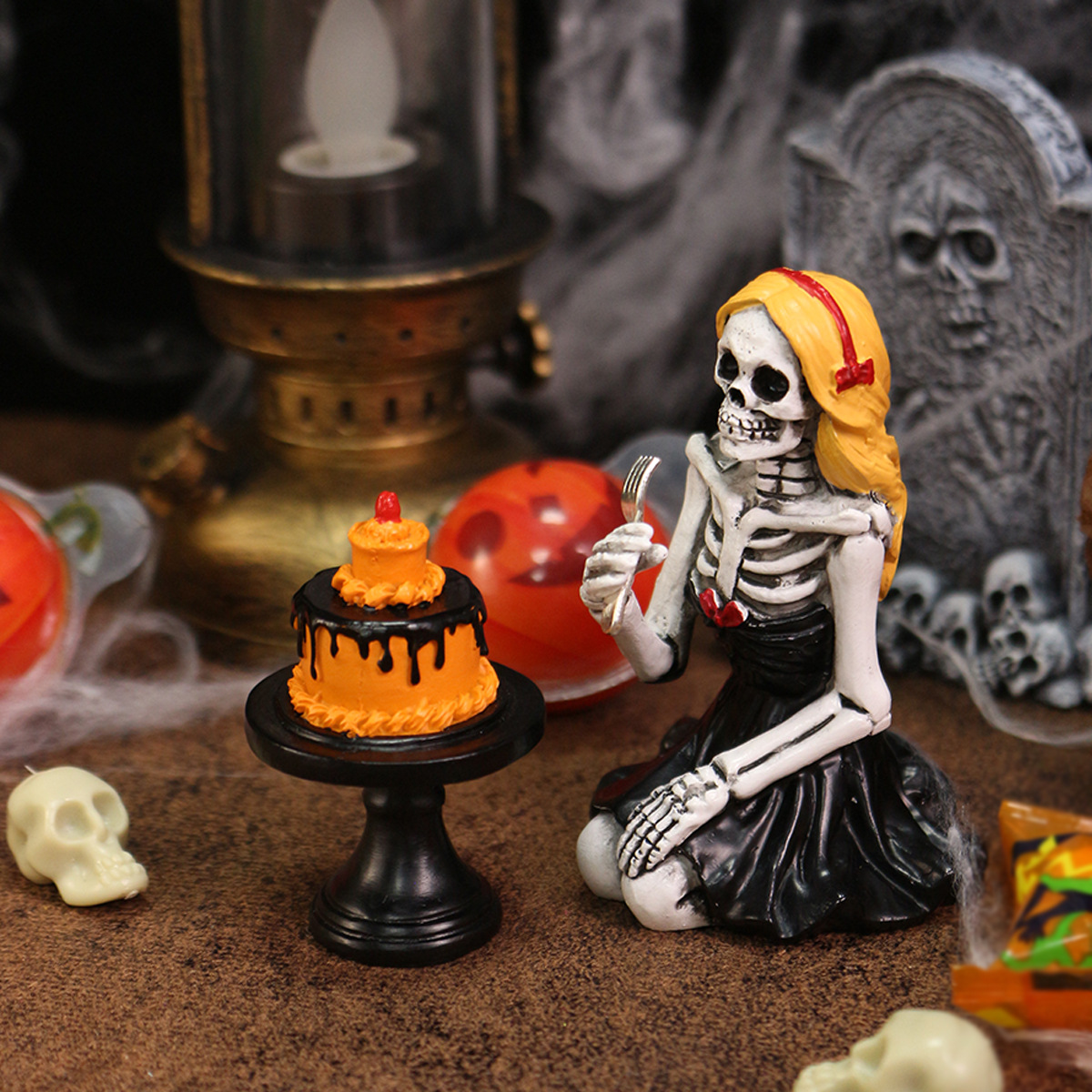 New Halloween Skeleton Girl Figure Cake Decoration Micro Scene Display Fun Skeleton Tasting Cake