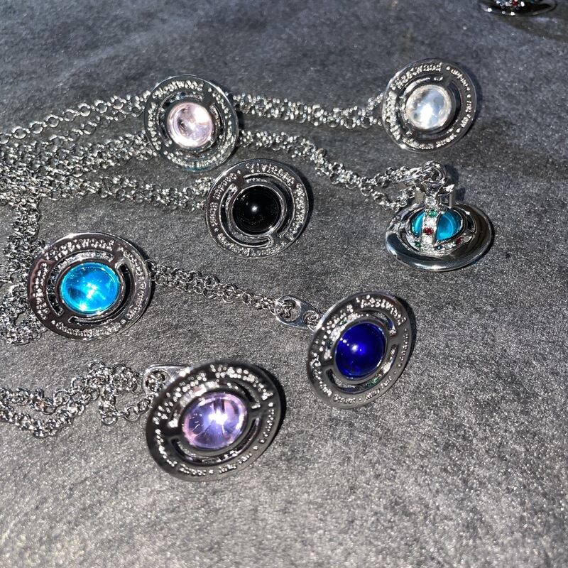 Queen Mother's Necklace Planet Medium Stereo 10mm Necklace Micro Orb UFO Pendant Clavicle Chain High Version