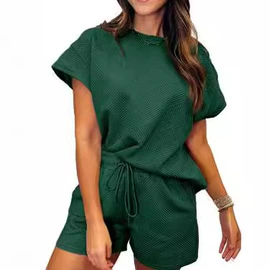 连衣裙;女式T恤;女式卫衣