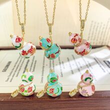 ������ʽ��ɫ���ͬm��������J�朕r�о��͹Ų���ɫ�����
