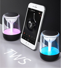 C7 PLUS蓝牙音箱大音量音响便携式6d环绕家用手机插卡七彩灯音箱