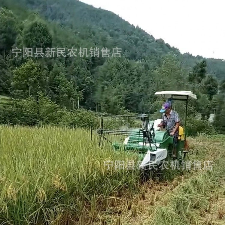 全喂入水稻小麦联合收割机