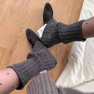 Autumn and Winter New Design Split Socks Set Ins Wide Lazy Stacking Socks Hot Girls Stacked Warm Thick Needle Weaver Legs