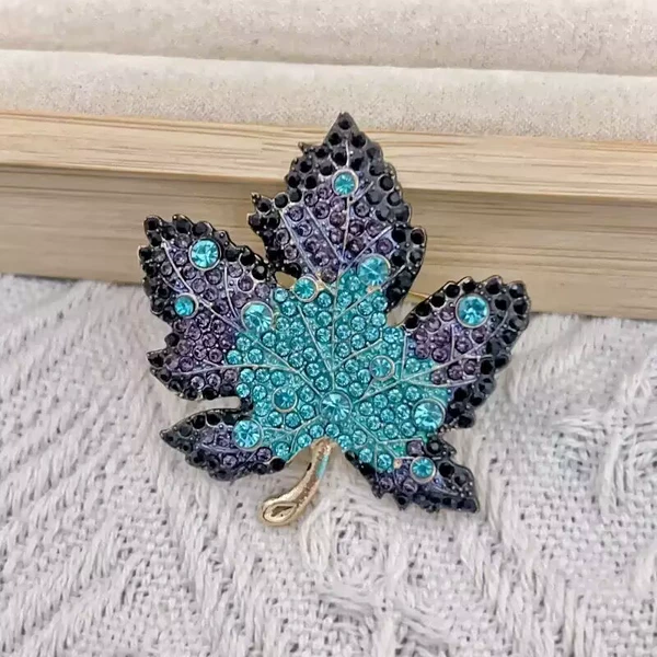 Blue diamond, maple leaf