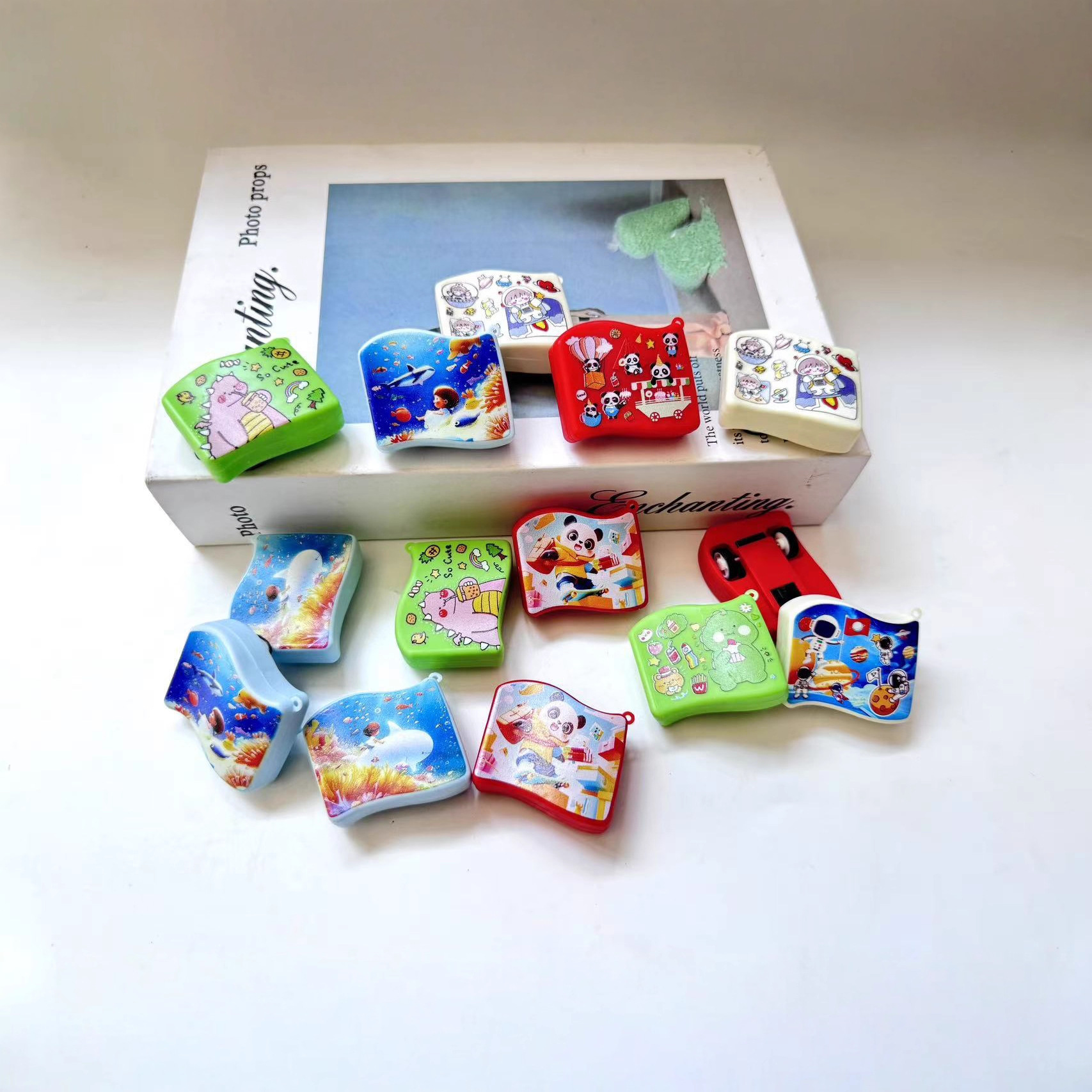Cartoon Animal Flag Pull-Back Car Flag Logo Shape Gashapon Gift Small Toys Cross-Border Children's Toys Wholesale