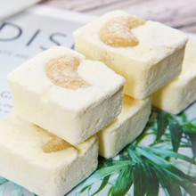 松仁奶酪脆厂家散装批发年货儿童零食冲泡茶配腰果脆冻干冻干工艺