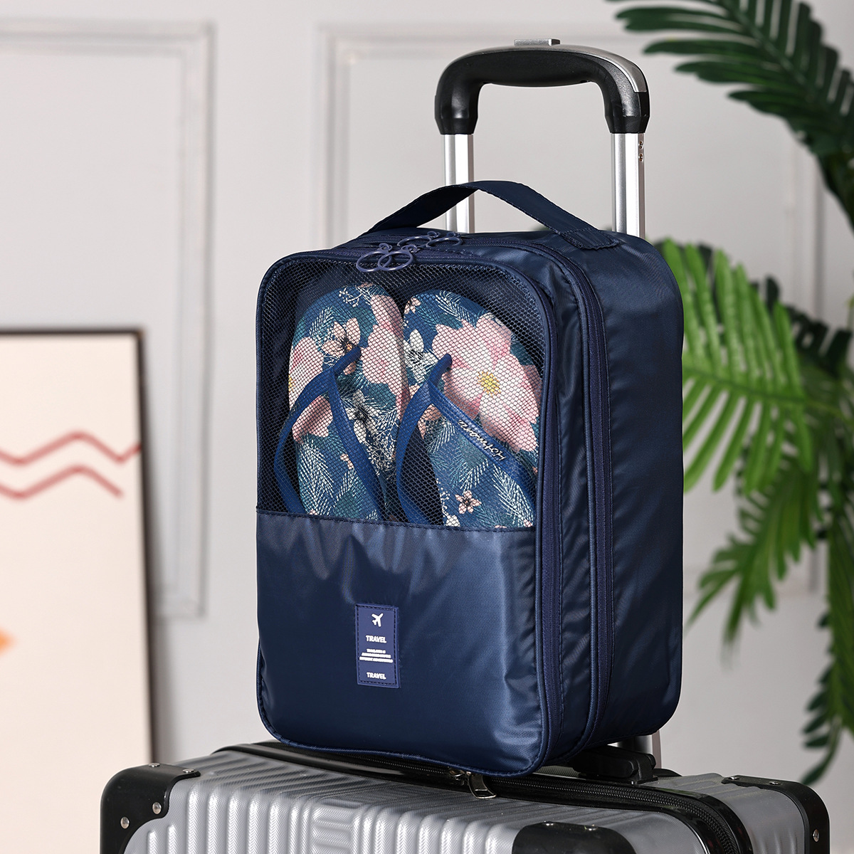 navy blue: medium: general