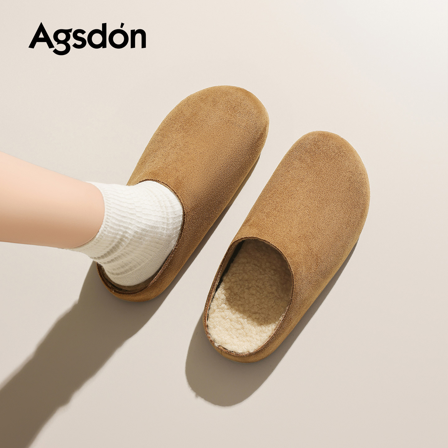 Augu Shi Deng fondo grueso más terciopelo Bocken zapatos para mujeres 2025 nuevo otoño y invierno de peluche con un pedazo de zapatos de algodón medio zapatillas