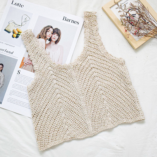 Solid color round neck sleeveless knitted short vest for women Korean style sweater vest for women that can be worn inside or outside