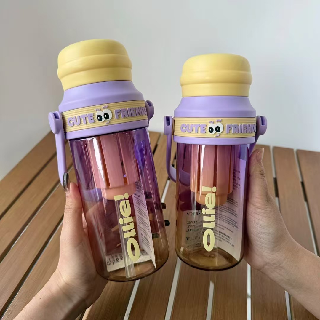 Nuevo deporte portable taza de café taza de plástico taza de agua taza de plástico estudiantes taza de acompañamiento simple taza de plástico resistente a altas temperaturas