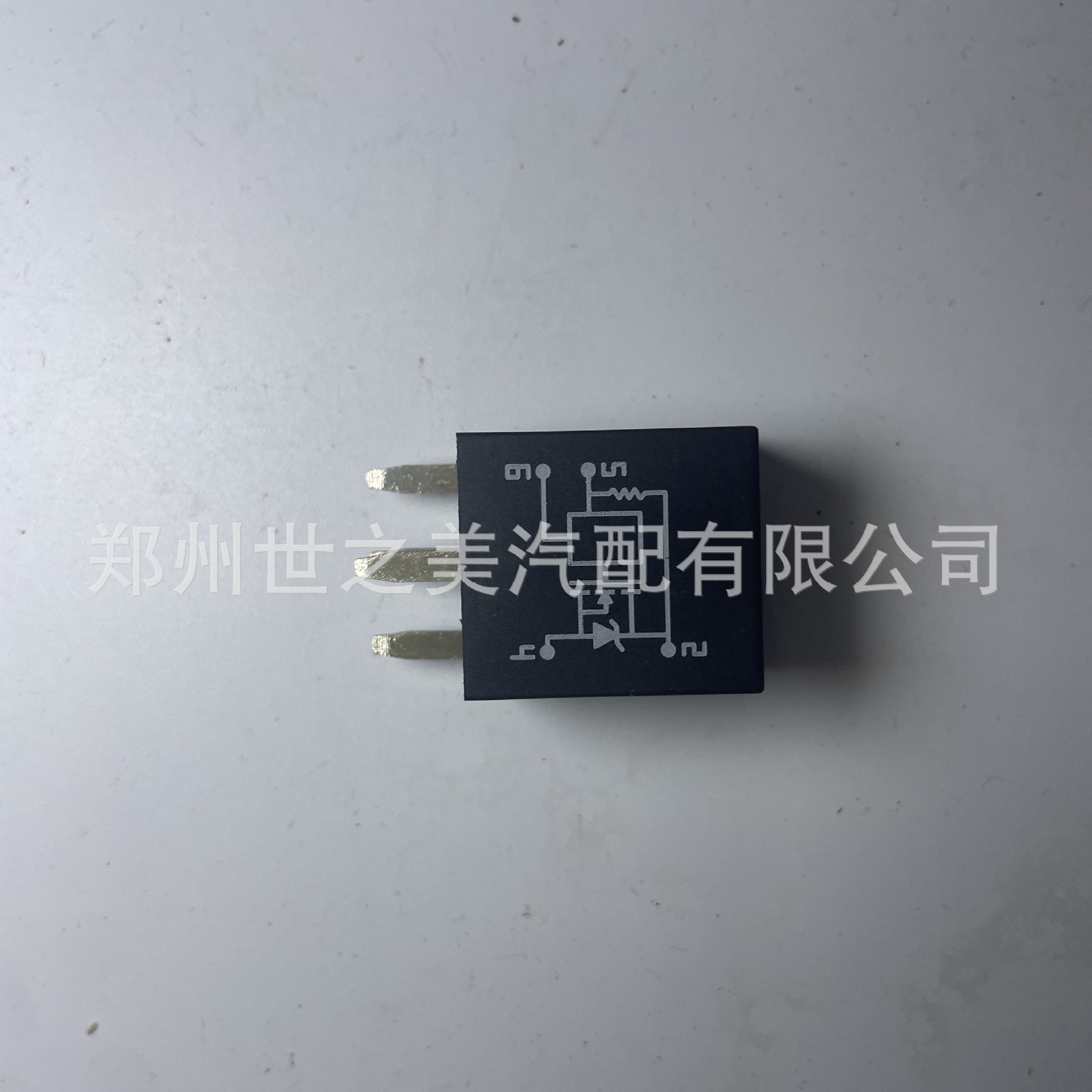 汽车配件 适用于别克老君越多功能汽车继电器15016745