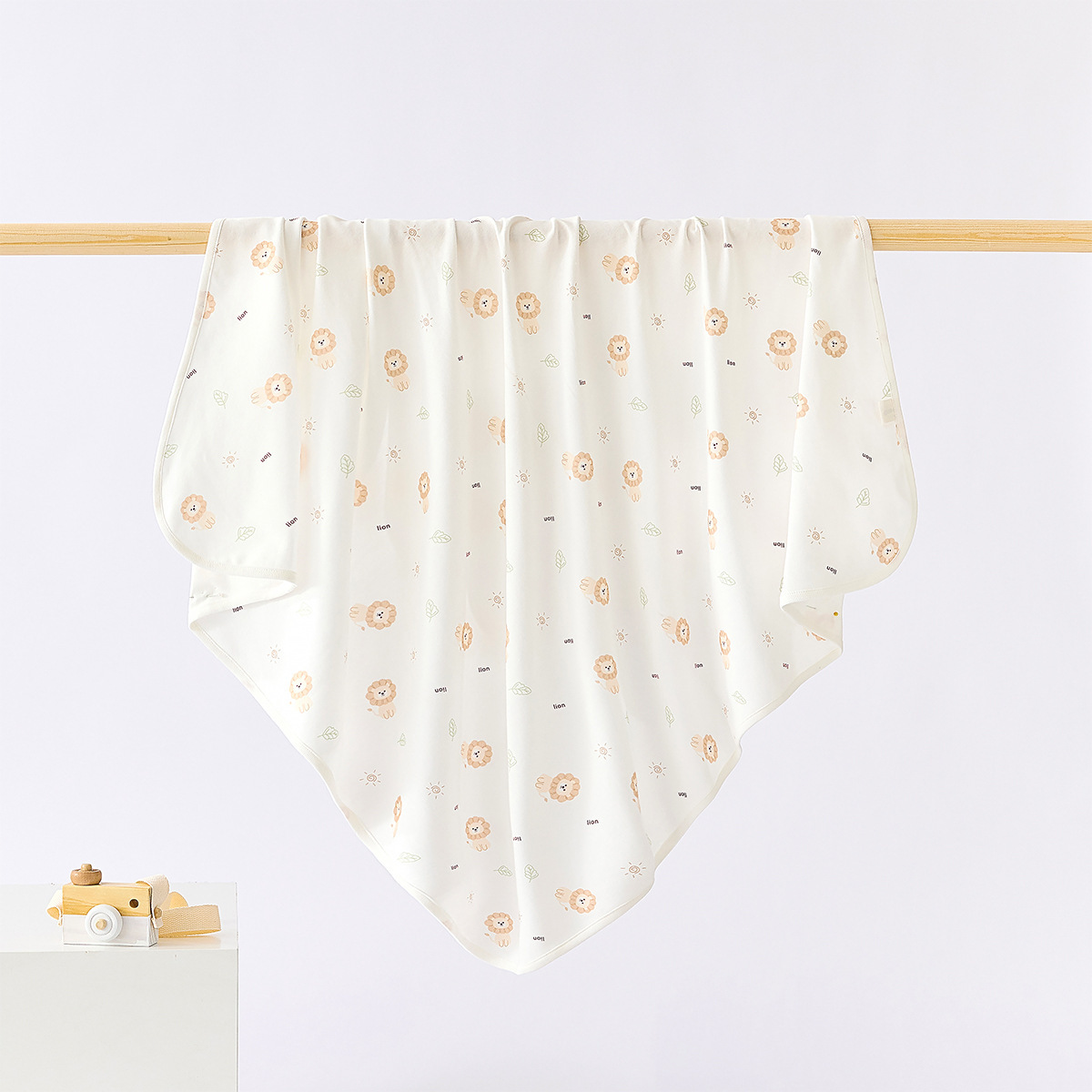 작고 귀여운 사자 랩 (90*90cm)