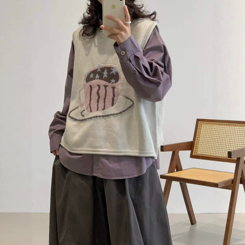 Fun cartoon embroidered sweater vest for women, 2026 autumn/winter new Korean-style loose casual knitted vest, trendy
