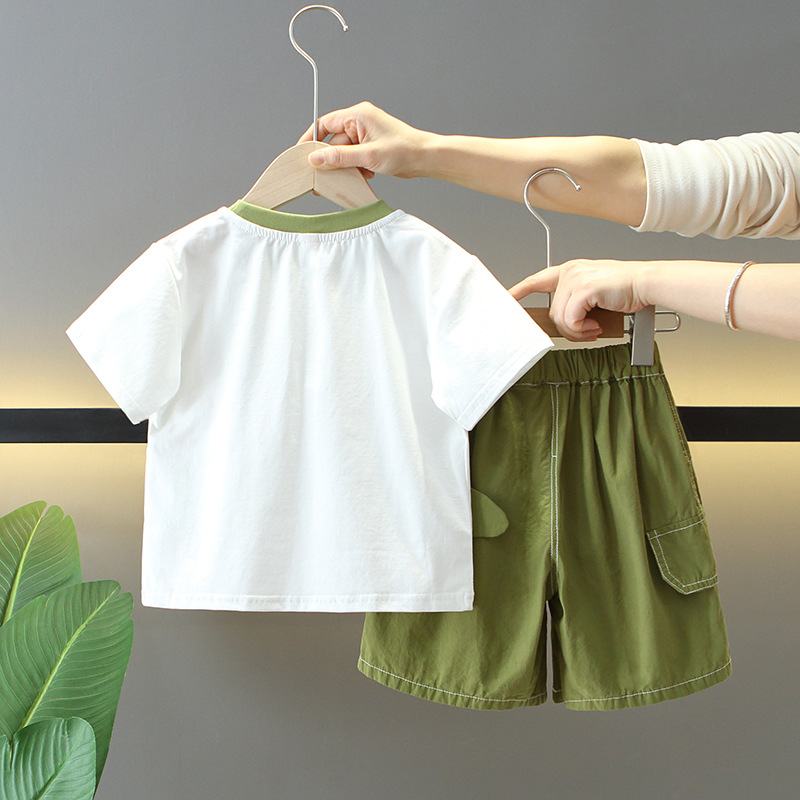 7863 traje de manga corta de verano para niños 2025 nuevo traje de dos piezas de verano para niños ropa casual de dibujos animados para bebés de moda