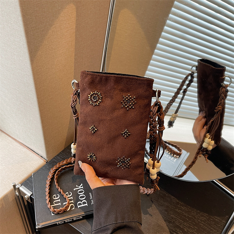 Cross-Border Versatile Mobile Phone Bag Women's Bag 2026 New Ethnic Style Leather Rope Fashion Crossbody Bag Tagi Ethnic Style