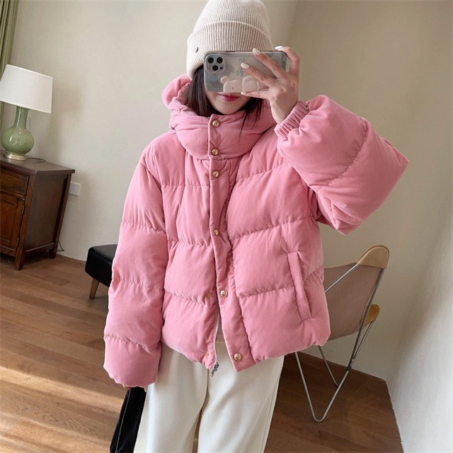 K35 小众时髦90白鸭绒哑光丝绒金扣连帽短款羽绒服外套2024冬