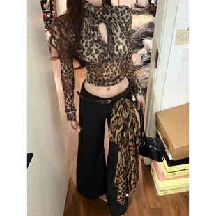 ��ϵ���L�������y����Ů�������еı���С�������¿�p�gT����