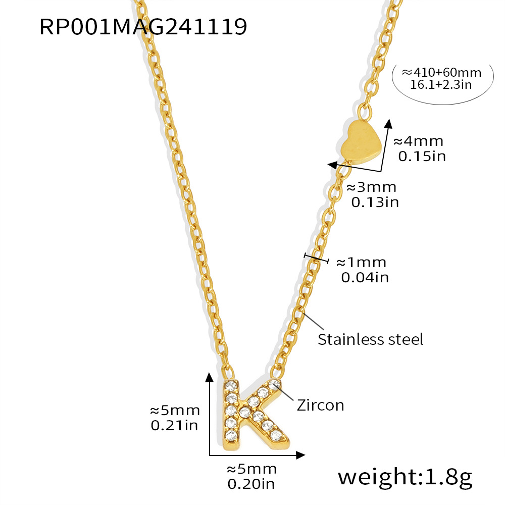 Qiong Yao Titanium Steel 26 letras con incrustaciones de circón Juego de joyas PVD chapado en oro real collar de retención de color pulsera anillo aretes