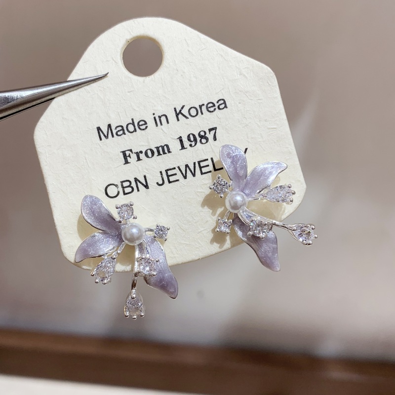 INS风锆石花蕊珍珠花瓣耳环时尚大气搭配饰品女温柔港风耳环耳饰|undefined