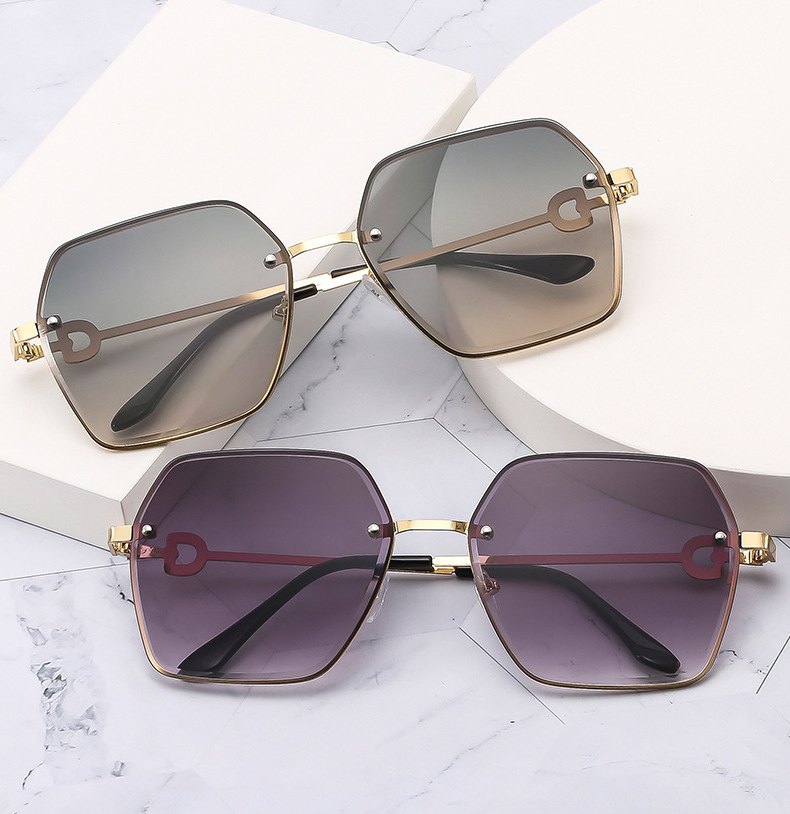 New Trendy UV Gradient For Women Summer Sun Protection Rimless Cut Edge Sunglasses High-end Glasses_voghion.com