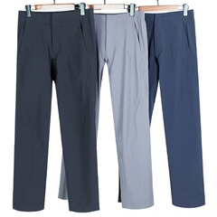 鳥家平は夏のビジネスのためにゴムの弾力性があります。