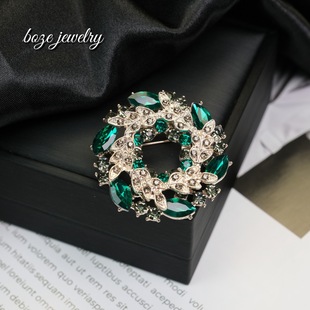 Fashion Light Luxury Style Bauhinia Flower Brooch Niche Design Elegant Vine Corsage New Suit Pin Accessories