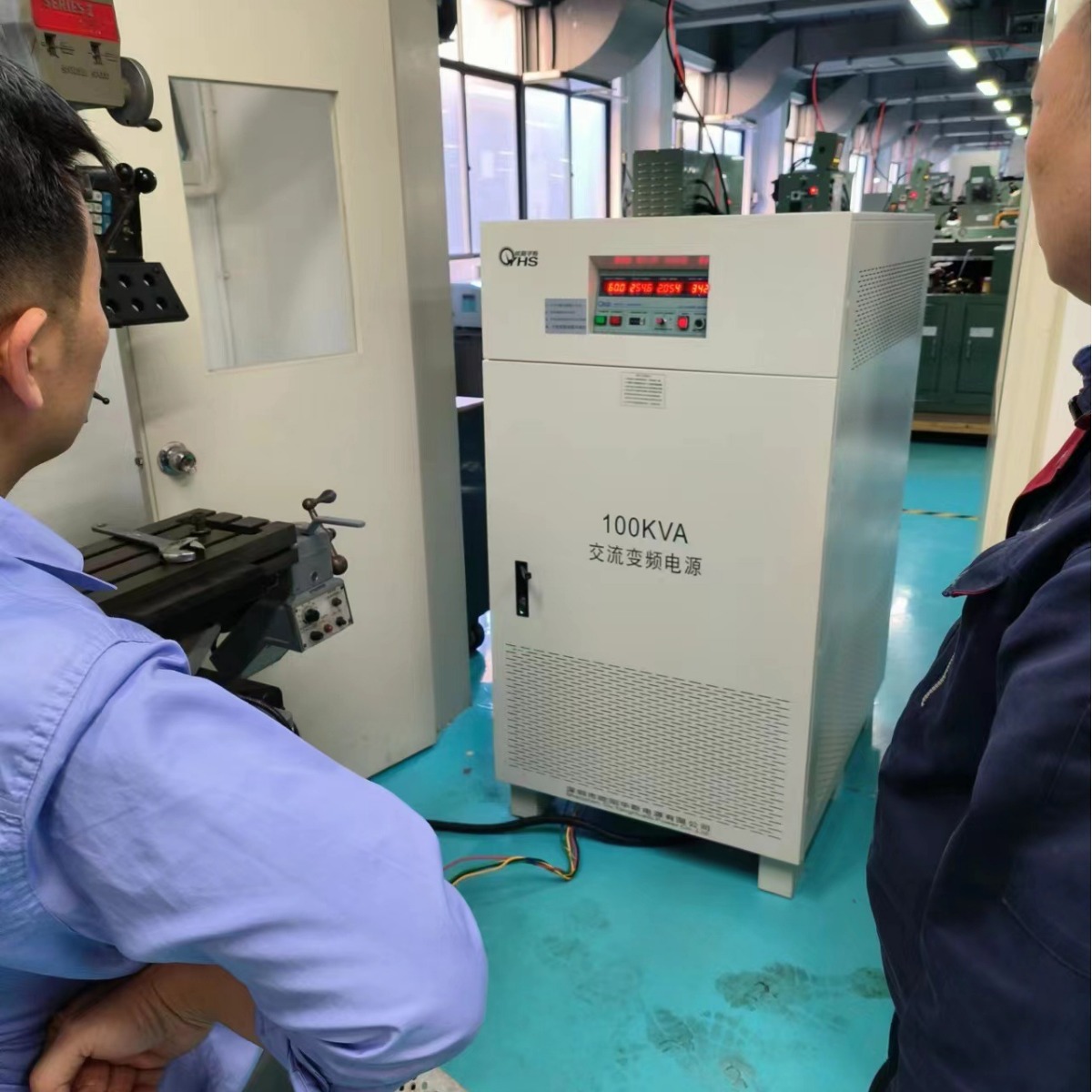 ŷ����˹����100KVA��Ƶ��Դ�������ڣ����440V 60HZ