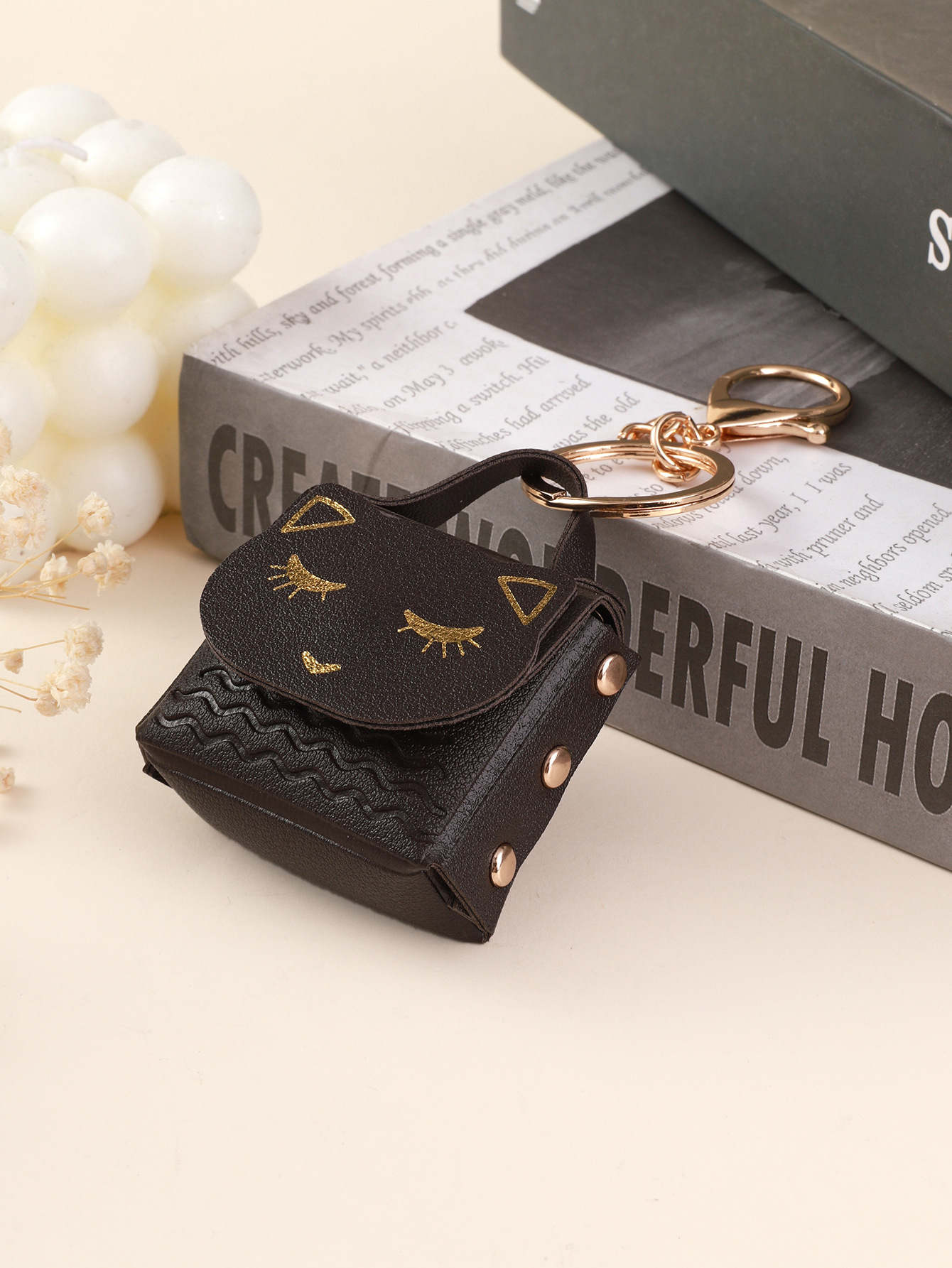 Ruoguo cuero gato cabeza monedero llavero moda coche bolsa pareja llavero pequeño colgante al por mayor