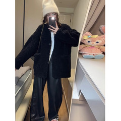 2625#纸片人宽松V领泰迪绒羊剪绒环保皮毛一体羊羔毛毛外套女秋冬