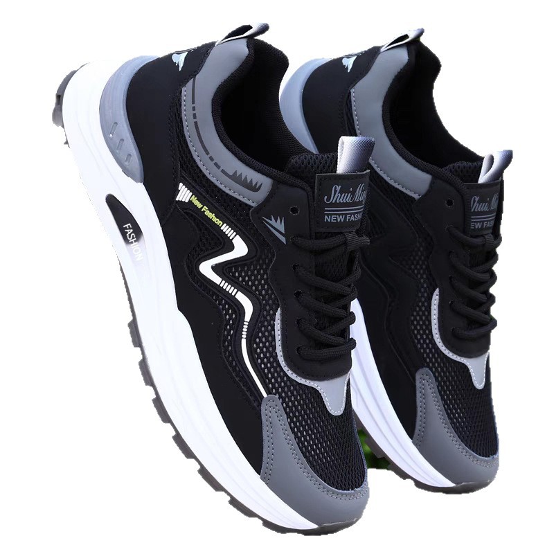 Nuevos zapatos de verano de malla de hombre respirantes antiodor zapatos de moda para hombres de altura de suela gruesa zapatos deportivos casuales