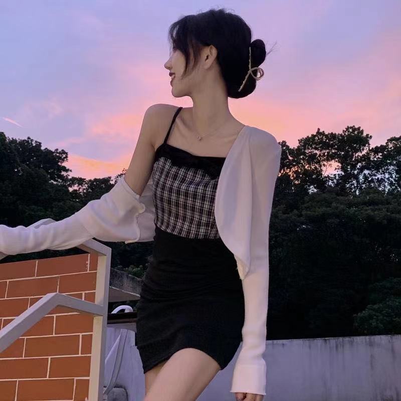 Ice Silk Thin Coat Women's Summer Internet Popular Small Shawl Long Sleeve Short Outer Blouse Knitted Sunscreen Cardigan Top