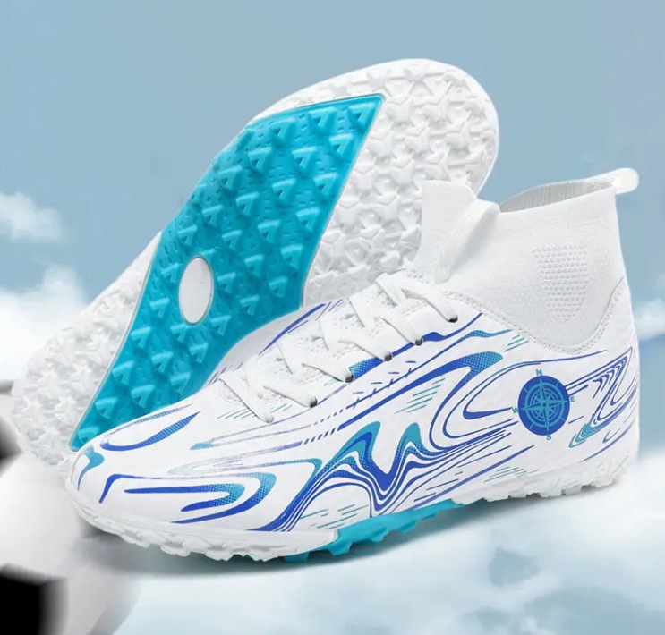 24 nuevos zapatos de fútbol de uñas largas transfronterizas, zapatos deportivos de pies de cuero para niños, botas para hombres, uñas rotas largas de gran tamaño de caña alta de comercio exterior