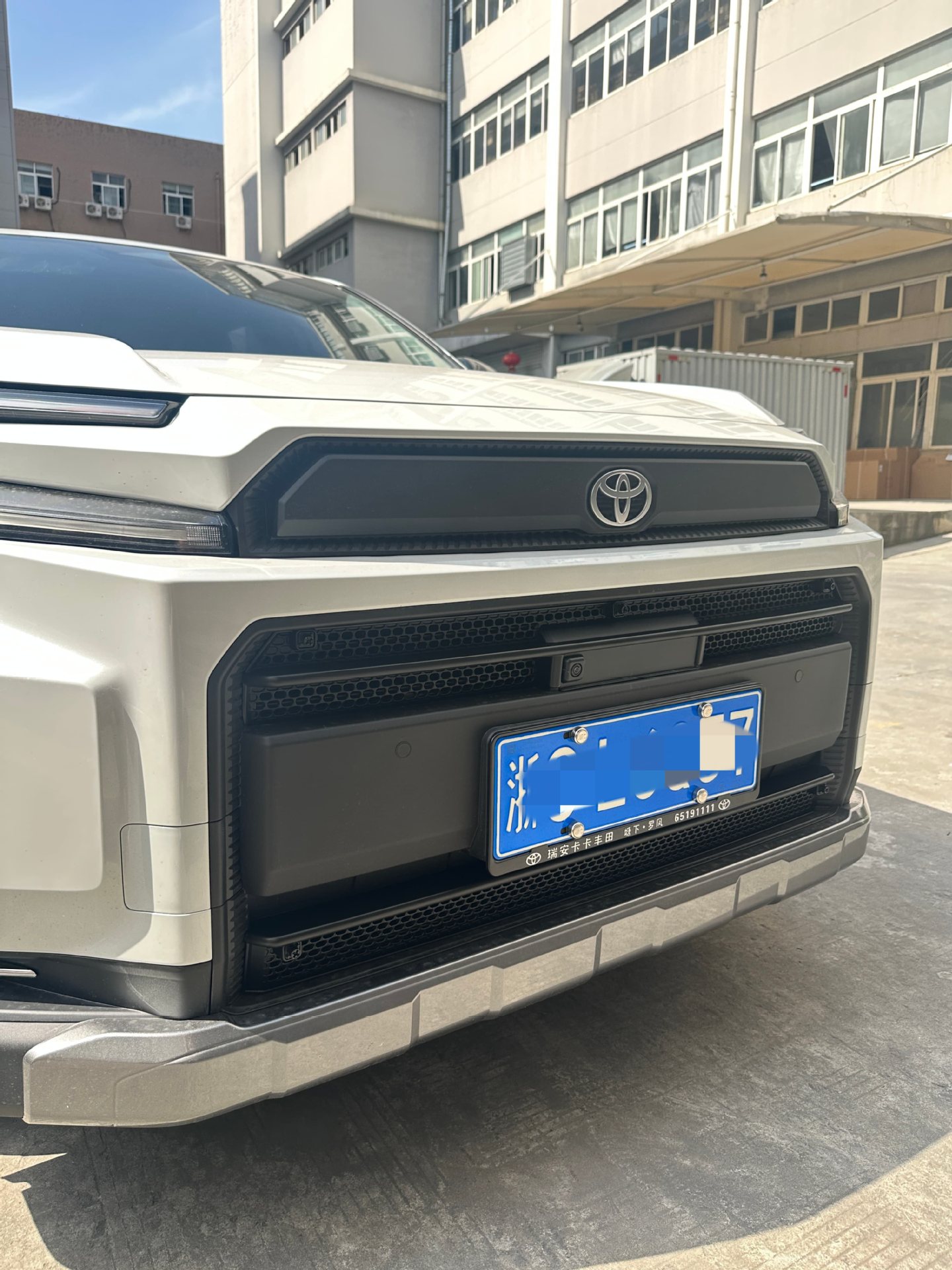 Suitable for the 26 New Models of Toyota Rav4, Insect-Proof Net for the Sixth-Generation Wildlander Front Grille, Water Tank Accessories