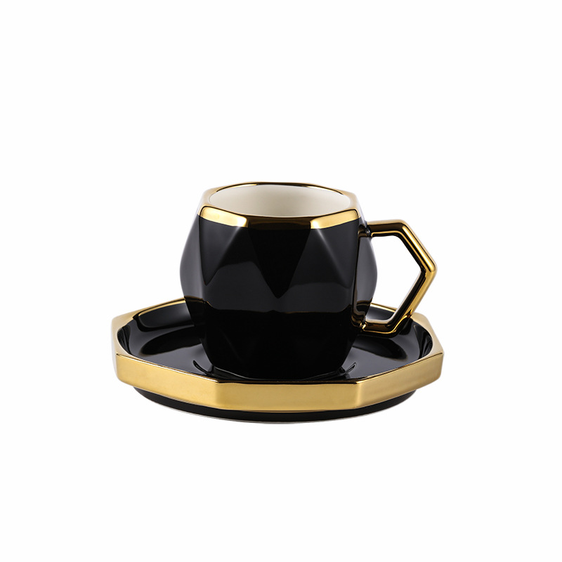 Taza de agua de cerámica de alto valor Taza para el hogar Taza de café de lujo ligero Plato de mesa Phnom Penh Taza de desayuno en stock