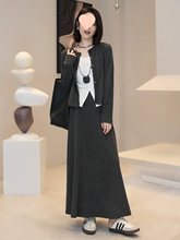 早秋穿搭套装2025女装开衫卫衣背心半身裙慵懒洋气时尚休闲三件套