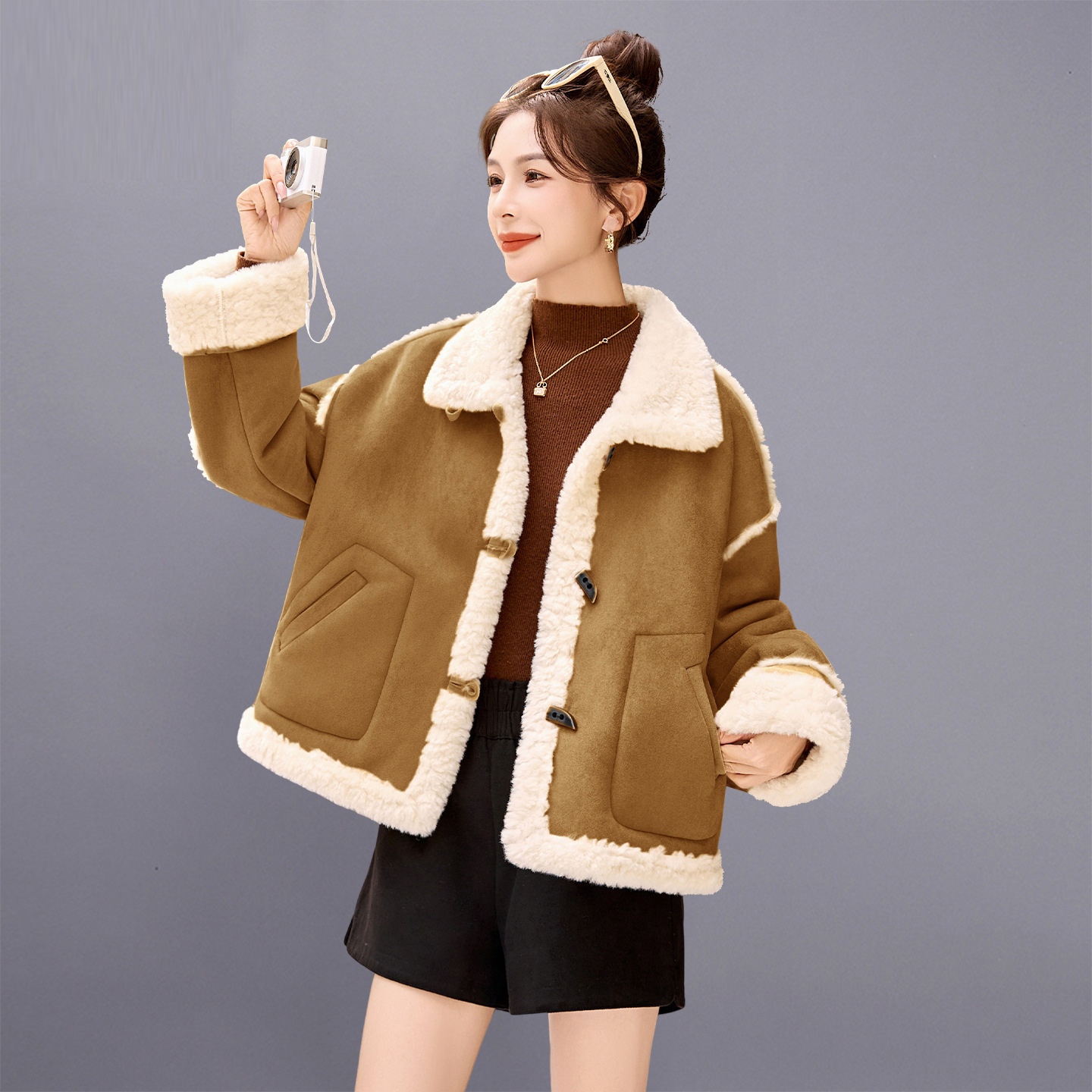 Sheepskin One-Piece Lamb Wool Outwear for Women Winter 2025 New Age-Reducing Thickeneded Short Suede Motorcycle Jacket Top
