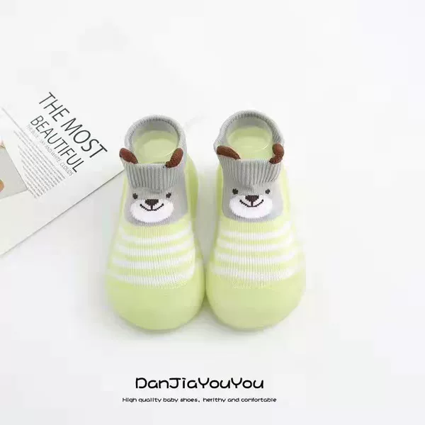 Knitted, green, with little bears