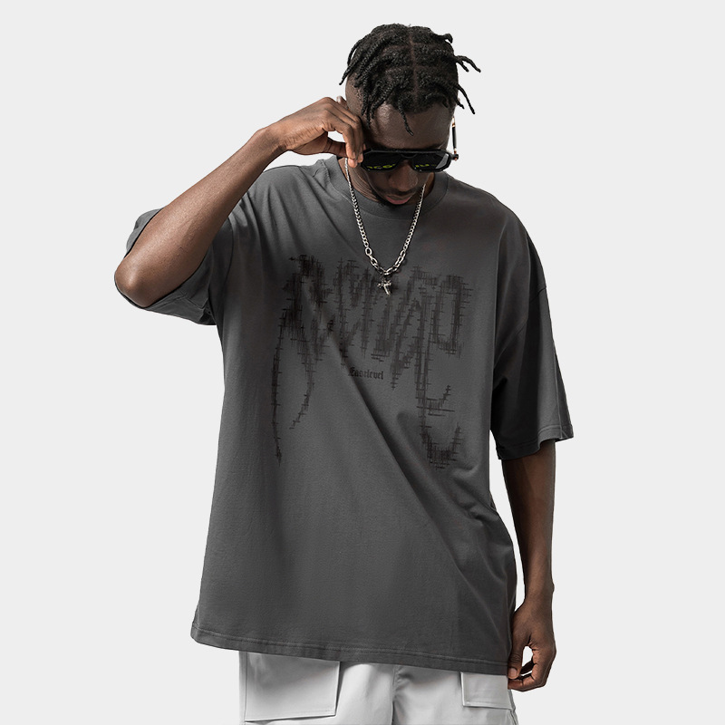 Camiseta masculina de algodão solto com estampa de letras da moda de rua americana, manga curta, camiseta de casal hip hop da marca da moda_voghion.com